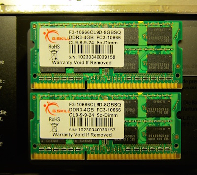 Mac Book MC516 8GB メモリ 増設