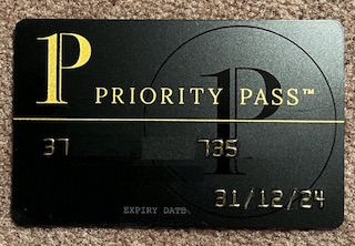 Priority Pass 空港ラウンジ利用カード