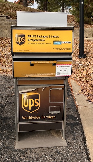 UPS 投函 drop box
