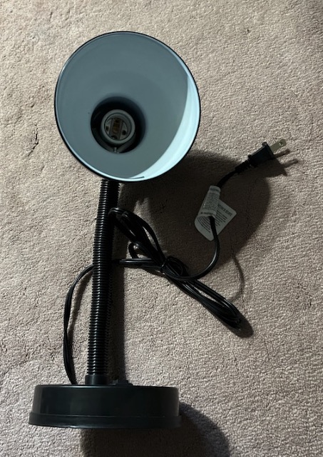LED 電球が使える電気スタンド Desk Lamp 