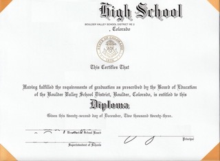 アメリカの高校の卒業証明書