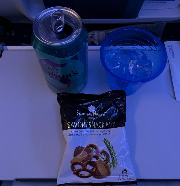 UA ユナイテッド航空 デンバー 成田 直行便 機内食