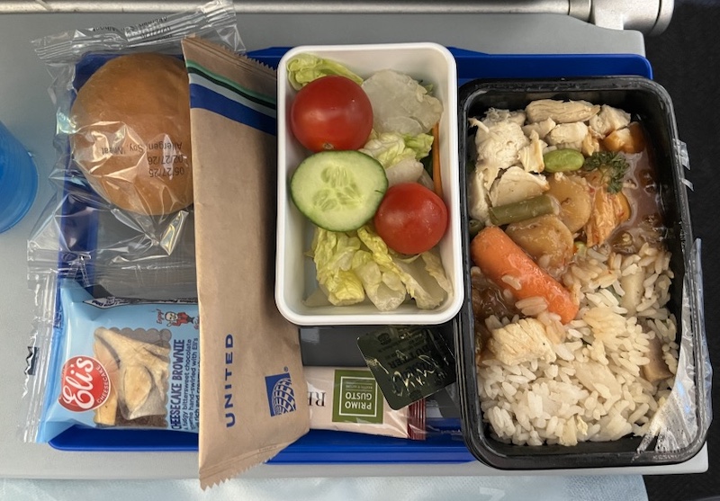 UA ユナイテッド航空 デンバー 成田 直行便 フライト 機内食 UA-142 UA-143