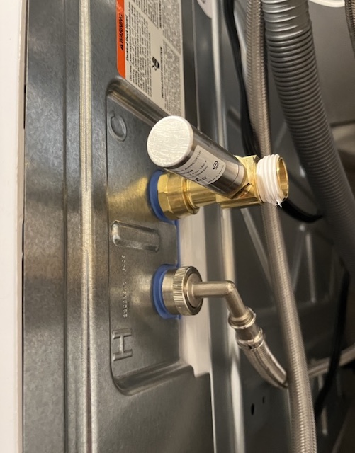 洗濯機 water hammer arrestor washing machine　ウォーターハンマー 水撃 圧力衝撃 アメリカ